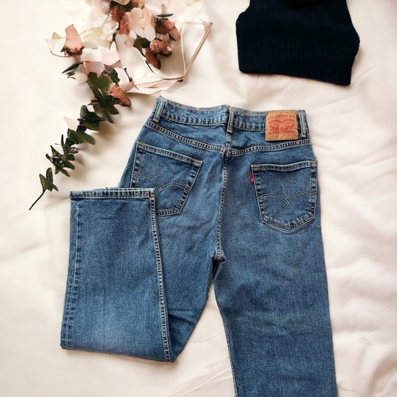 Levi's 550™ Relaxed Fit Straight Leg Baggy Medium Stonewash Jeans, Size 34 29 - Picture 1 of 13